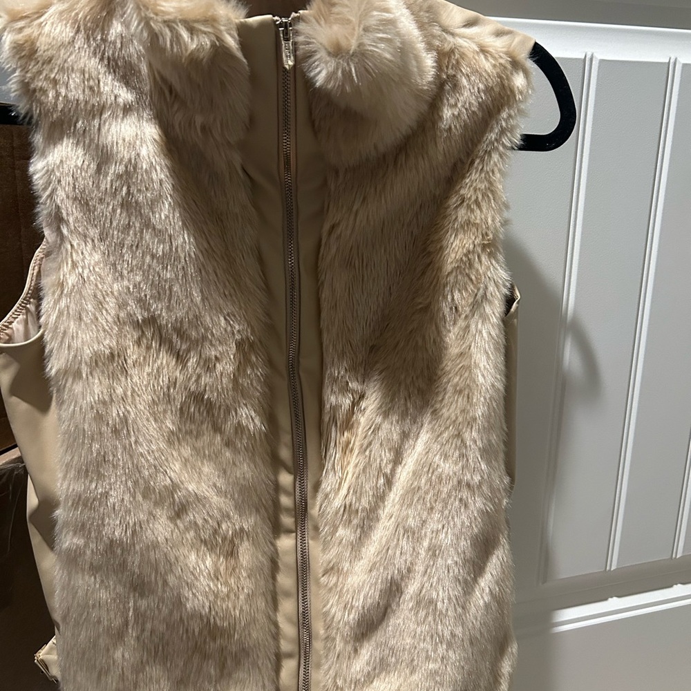 Guess Faux Fur Vest in Cream